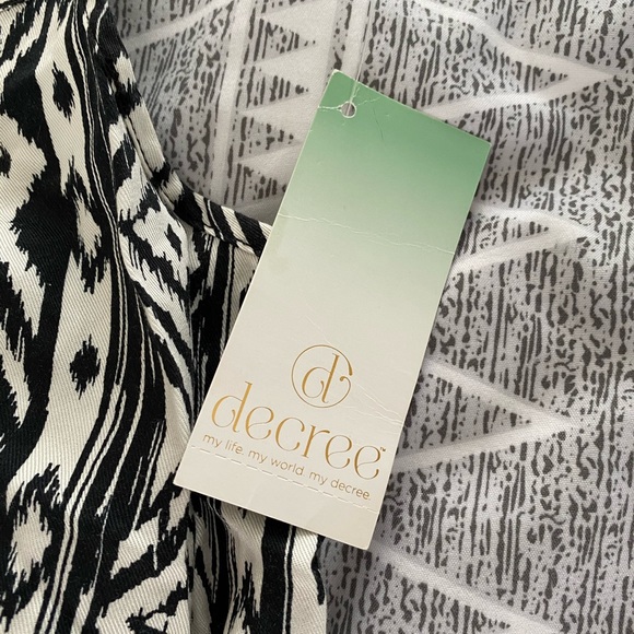 Aztec Romper - Picture 3 of 4